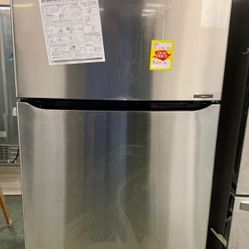 LG REFRIGERATOR 5 7