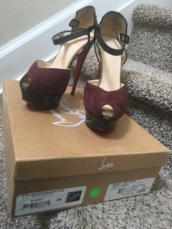 Christian Louboutin, platform peep-toe