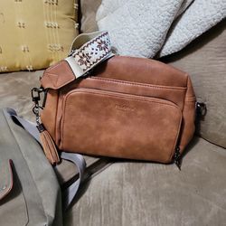 Poiugoya Purse