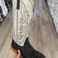 mens western boots 