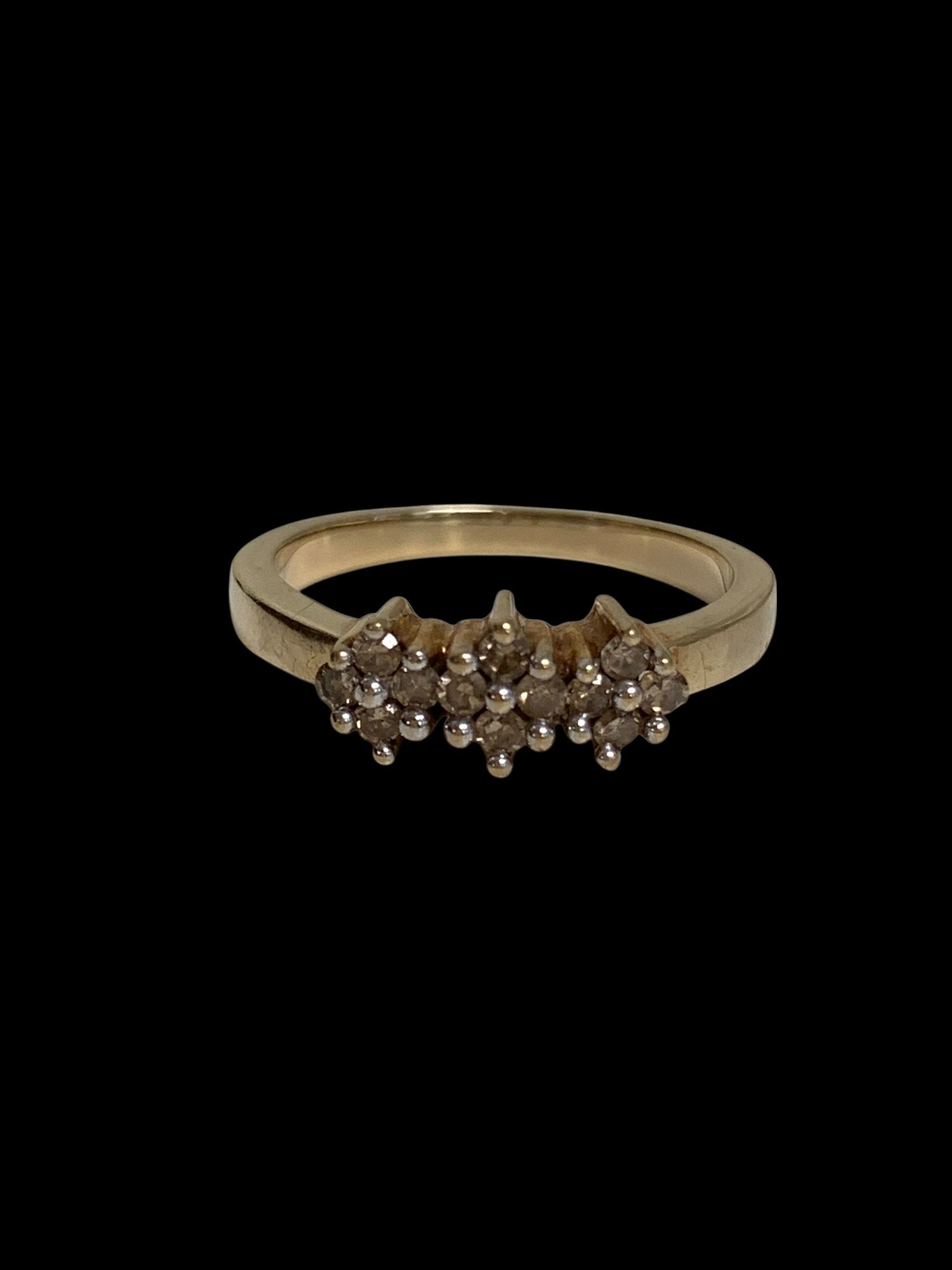 Diamond cluster ring #31078