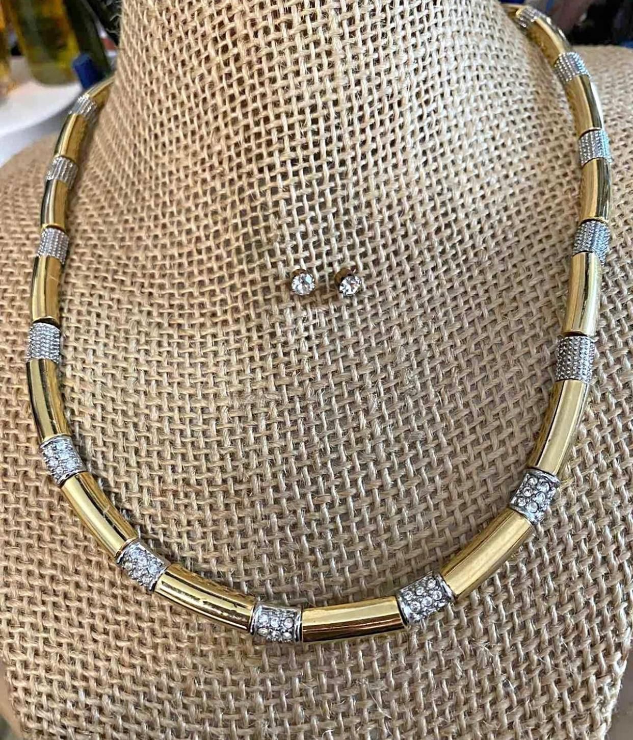 Juego Collar Aretes Adorno Stainless Chispas Joyeros Anti