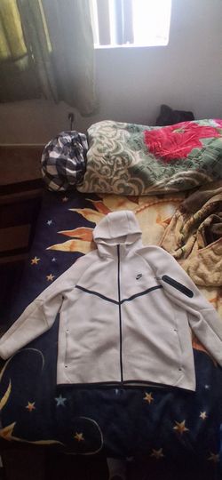Birch Heather nike tech