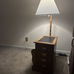 Side Table With Lamp