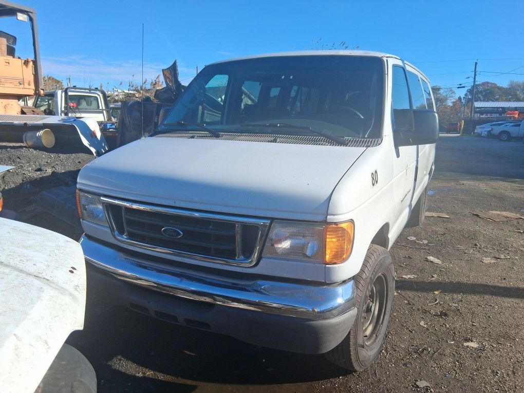 2007 Ford E-350