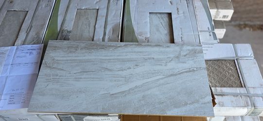 Ceramic tile