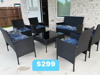 New inbox 8-pc patio set with cushions (we finance and deliver)