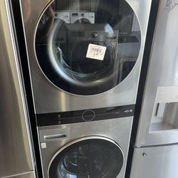 Lg Washer And Dryer Set 