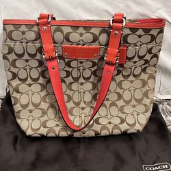 Coach Hampton Signature Shoulder Purse 