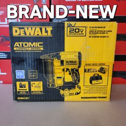 DEWALT
ATOMIC 20V MAX Lithium Ion Cordless 23 Gauge Pin Nailer Kit with 2.0Ah Battery and Charger