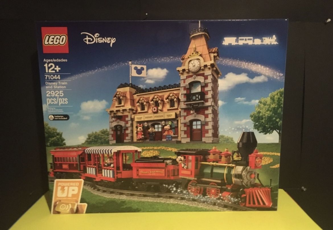 Lego 71044 Disney Train And Station 