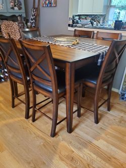 Bar Height Table + 6 chairs