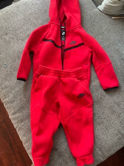 Nike outfit size 3t