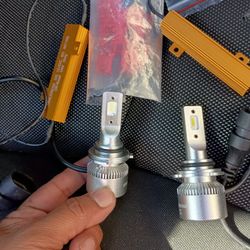 LED LOW BEAM HEADLIGHT BULB