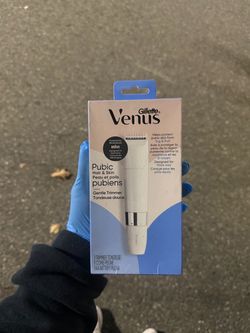 Gillette Venus Pubic Hair Gentle Trimmer