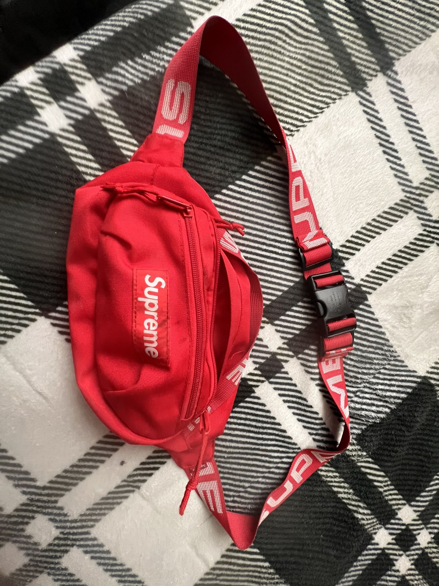 Supreme Red Waist Bag (SS18)