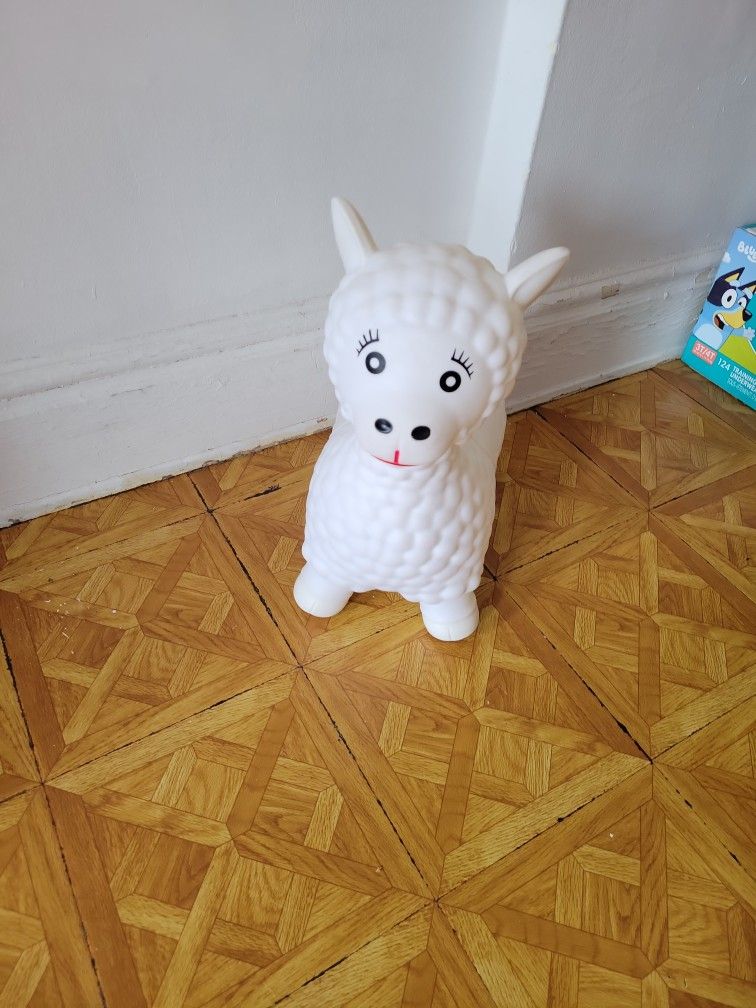 Kids Hopper Llama