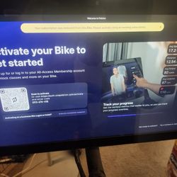 Pelaton Bike With 2 Pairs Of Shows And Bigger Seat Option