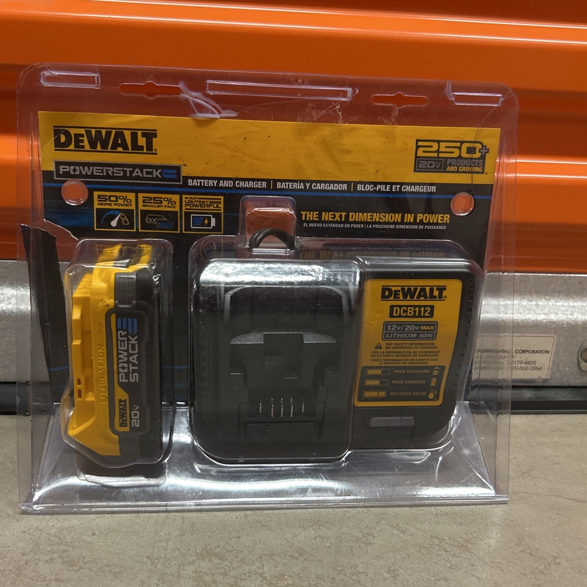 DEWALT Battery And Charger Pack 20v
