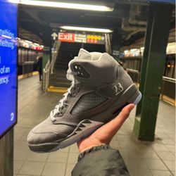 Jordan 5 Wolf Grey