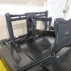 TV Mount 