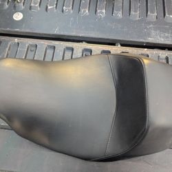 HD Street Glide Seat