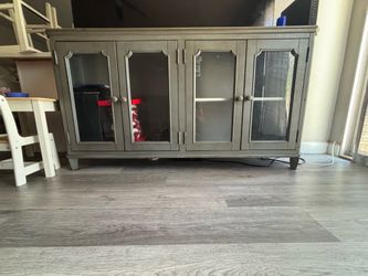 Tv stand