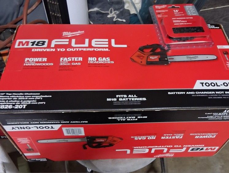 Milwaukee Fuel 14 In. Chainsaw