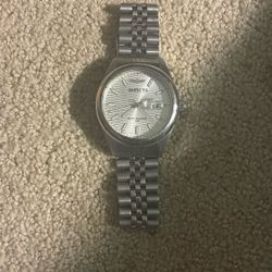 Invicta Water Resistant 50M Watch 