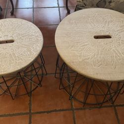 Nesting Round Coffee Table And Side Table