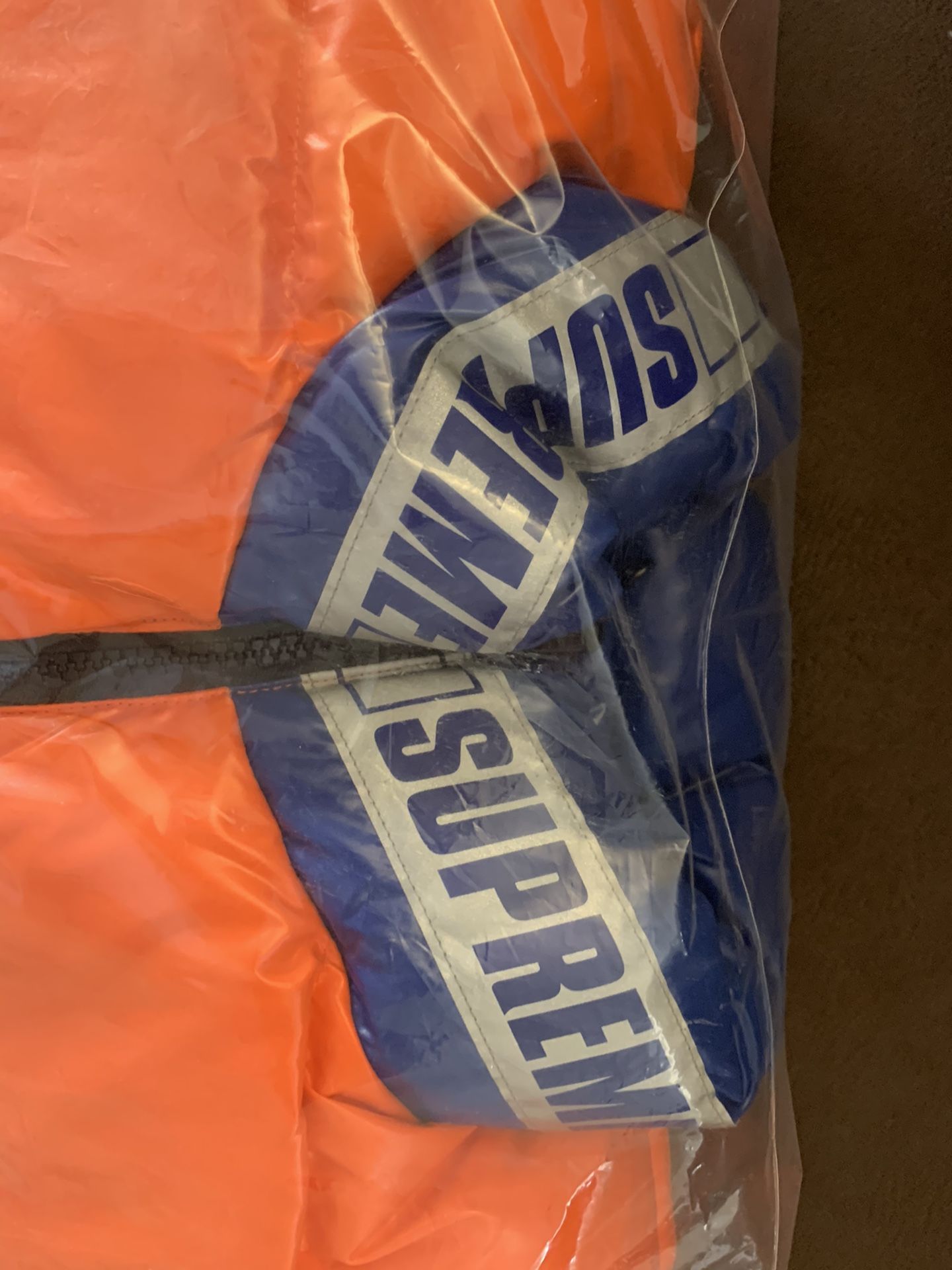 SS20 SUPREME Shiny reversible puffy jacket Orange size M