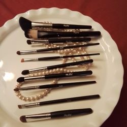 Ruby Make-up Brush Set (10)