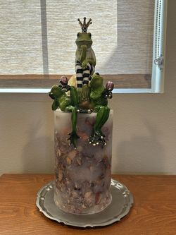 3 gorgeous 🐸 frogs all for $30.