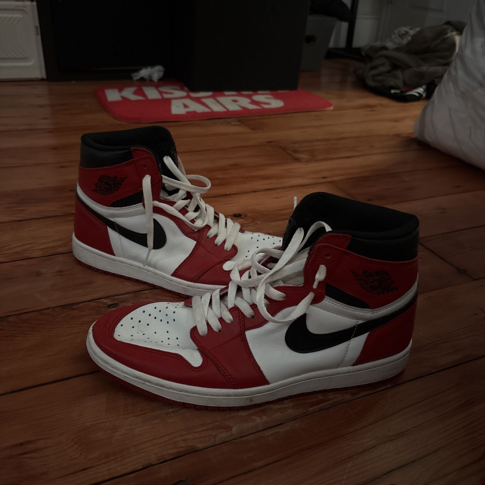 Air Jordan 1 High 1985 OG Size 10.5M