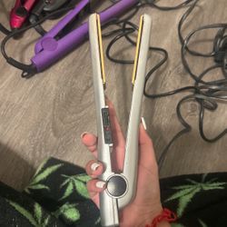 Hair straightener