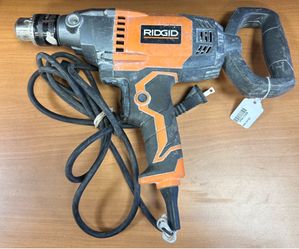 Rigid hand tool R7122 1/2in spade handle mud mixer