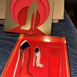 Very Good Girl Gift Set