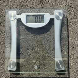 Weight Watchers Glass Scale