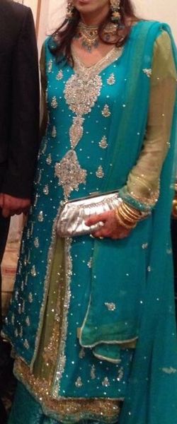 Pakistani pre-owned party dress