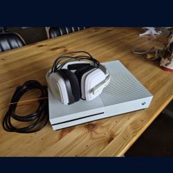 Xbox One S