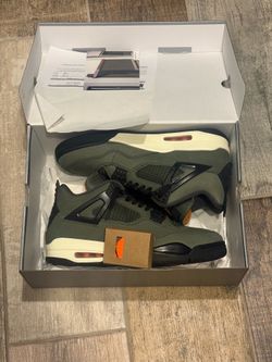 Selling Jordan 4s and 3s