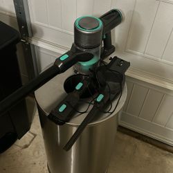 Wyze Stick Vacuum 