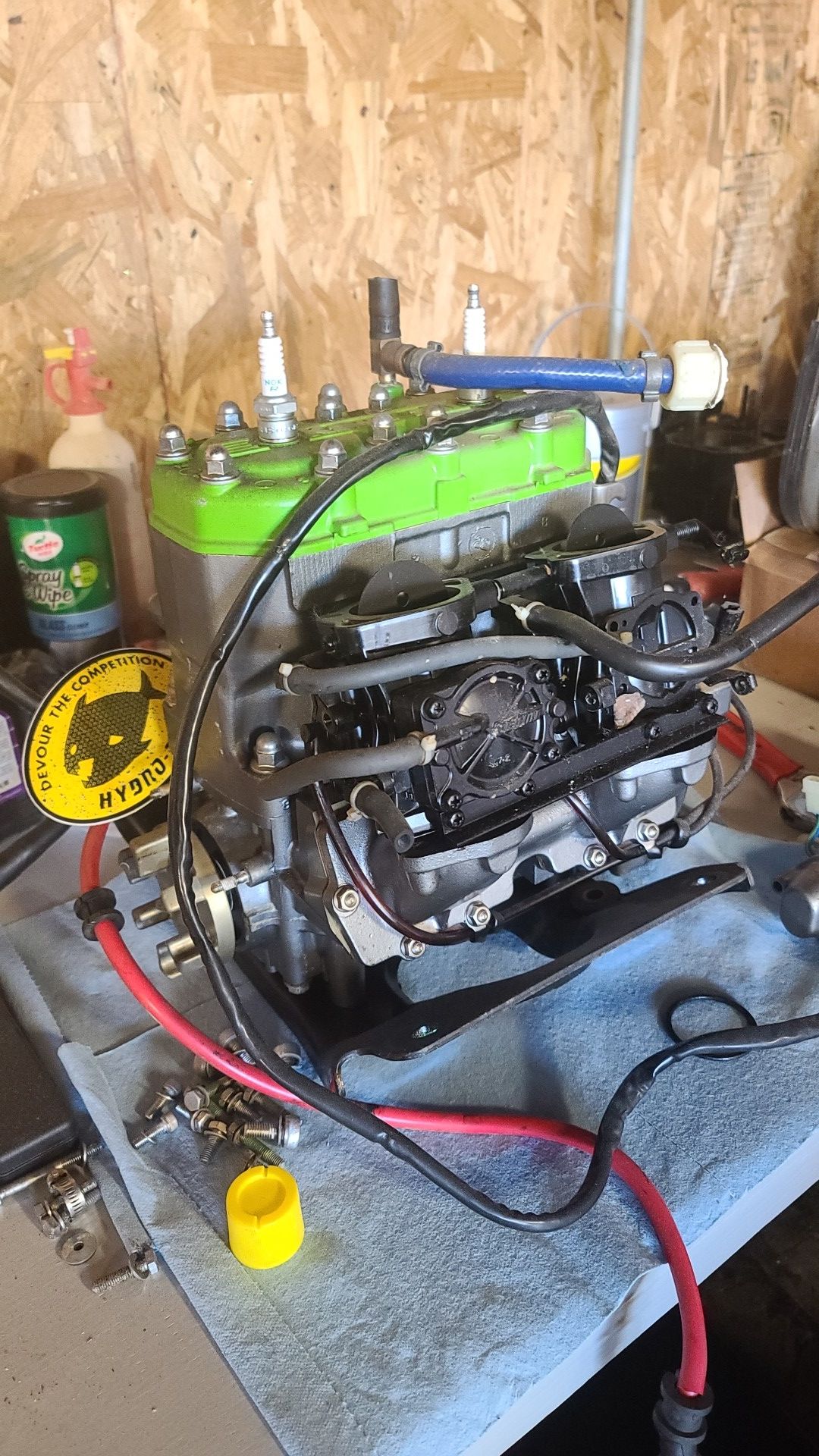 750ssxi motor. Complete with carbs and ebox