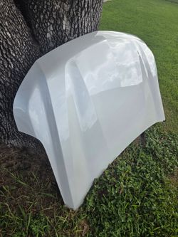 Hood for chevy tahoe or suburban year 2020 up 2026