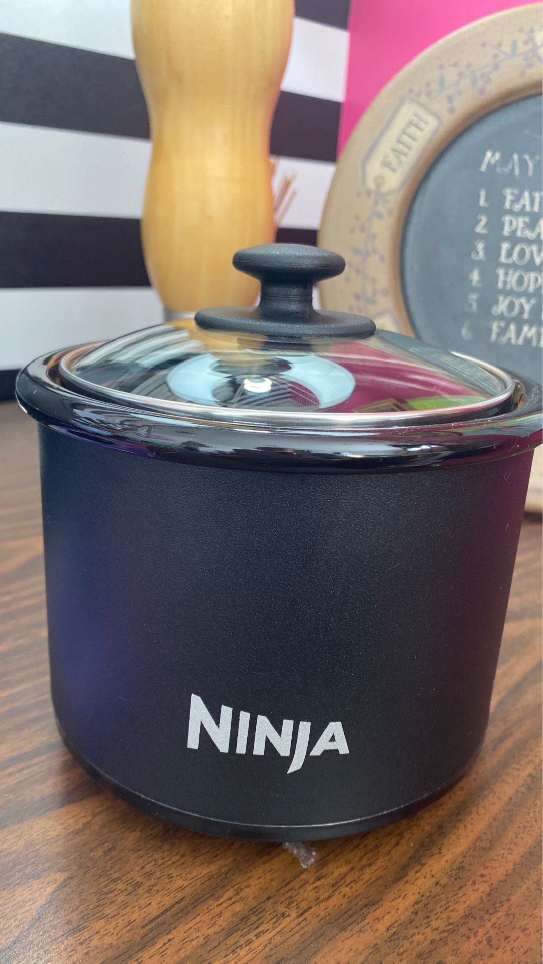 Ninja Mini Slow Cooker Crock Pot Personal Ceramic Warmer 2 Cup