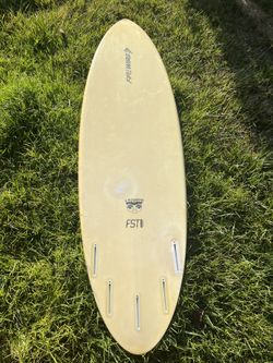 FIREWIERサーフボードunibrow 6'4 FireWire unibrow Surfboard 6'4” for Sale in Mission Viejo