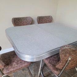 1956 Diner Table 