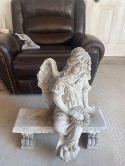 Concrete  garden statues