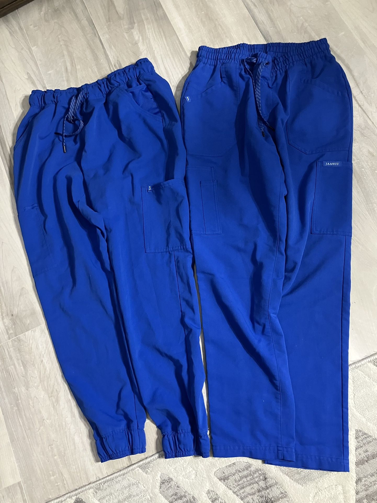 2. Jaanuu scrub bottom - medium size