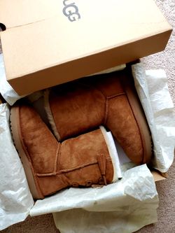 Ugg size 7